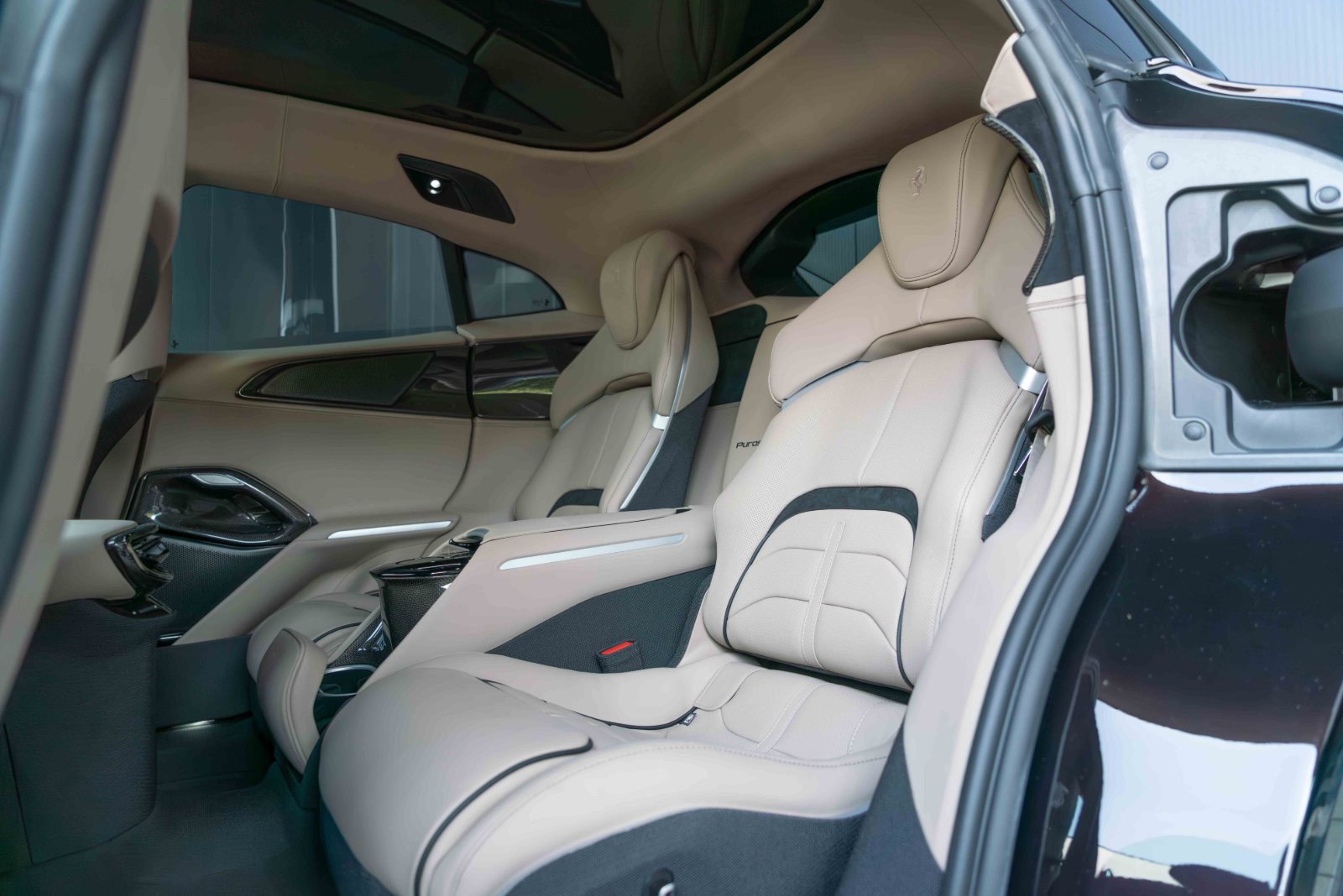 Interieur van de Ferrari Purosangue